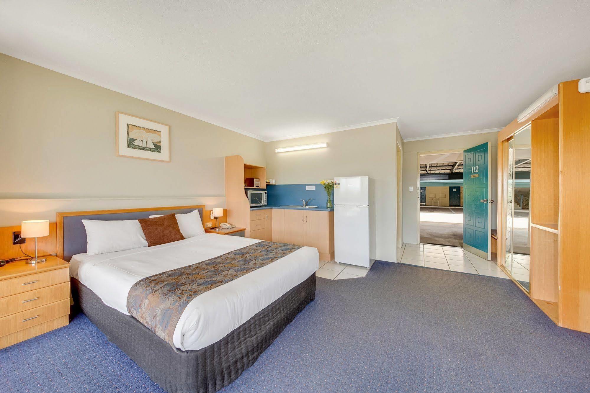 Gladstone Palms Motor Inn Eksteriør billede